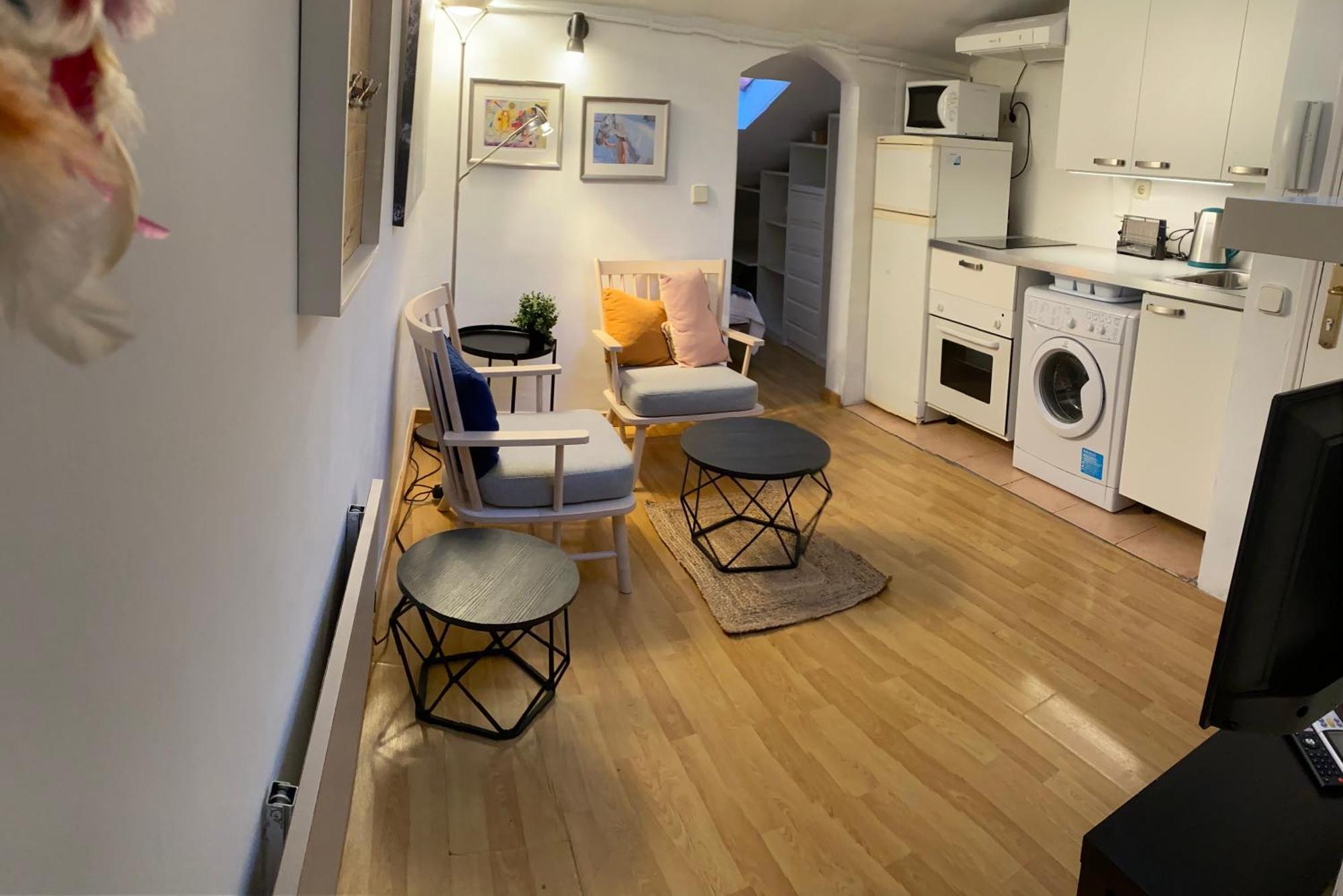 San Bernabe, Apartamento Para 2 En Las Vistillas Junto A Metro Puerta De Toledo Madri Exterior foto